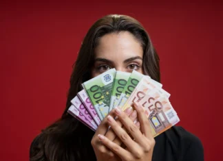 ΟΠΕΚΑ: Δείτε ποιοι θα πληρωθούν στις 31 Αυγούστου